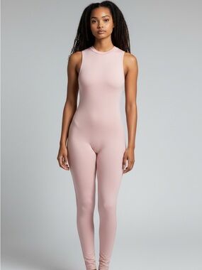 Rose color jumper size small